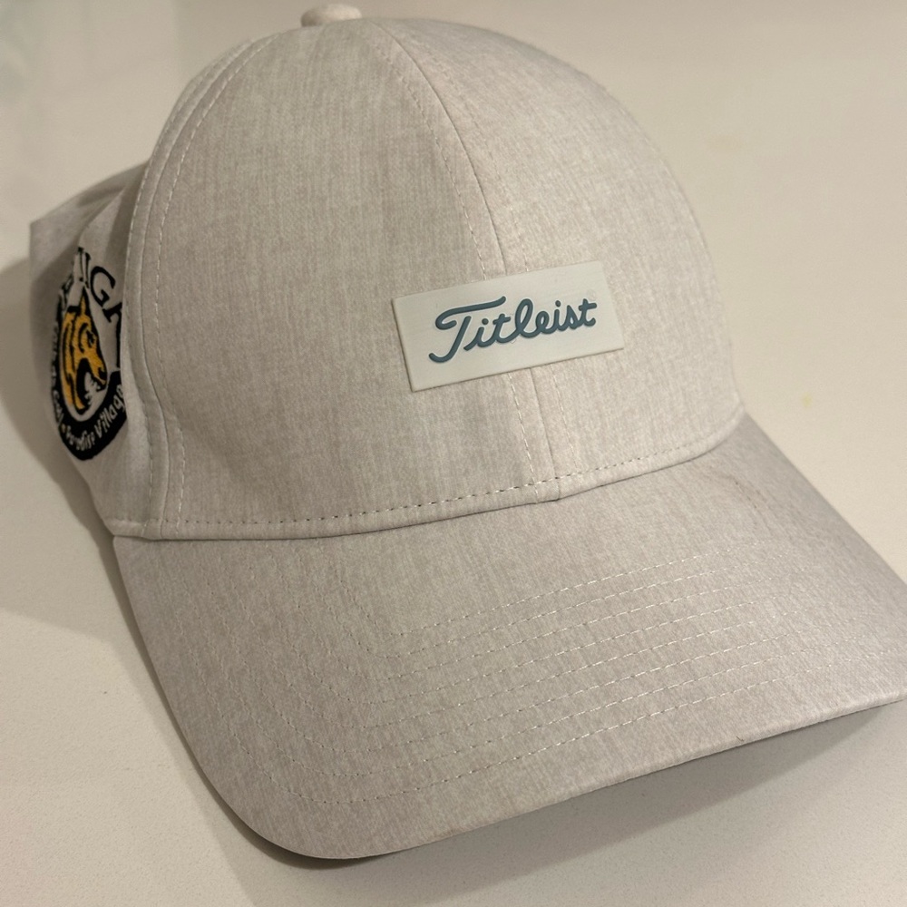 Titleist Golf Hat adjustable El Tigre golf club